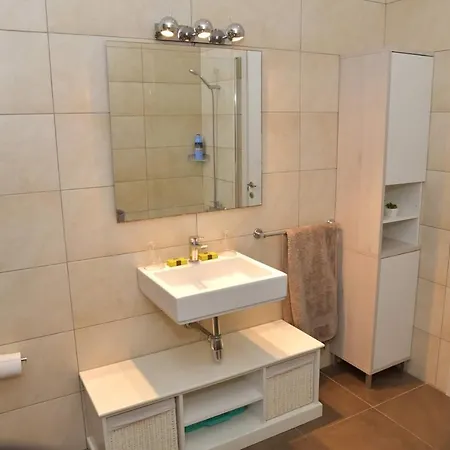 Valley Of Honey Apartament *